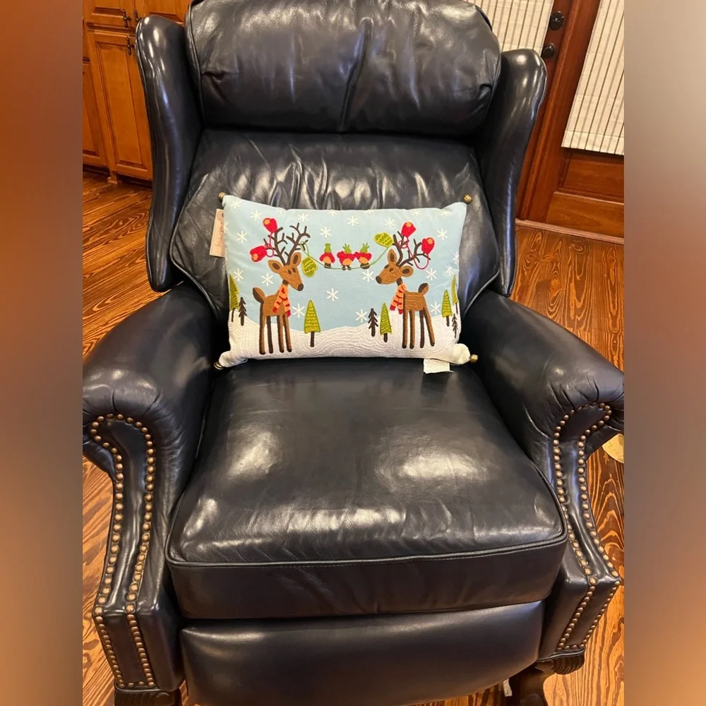 NWT Reindeer Christmas Crewel Throw Pillow Devi Designs